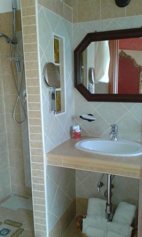 Olimpo Palace Affittacamere 쉴라 객실 사진