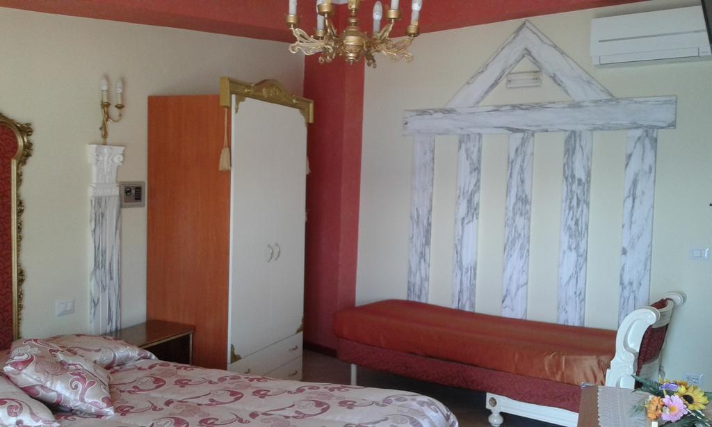 Olimpo Palace Affittacamere 쉴라 객실 사진