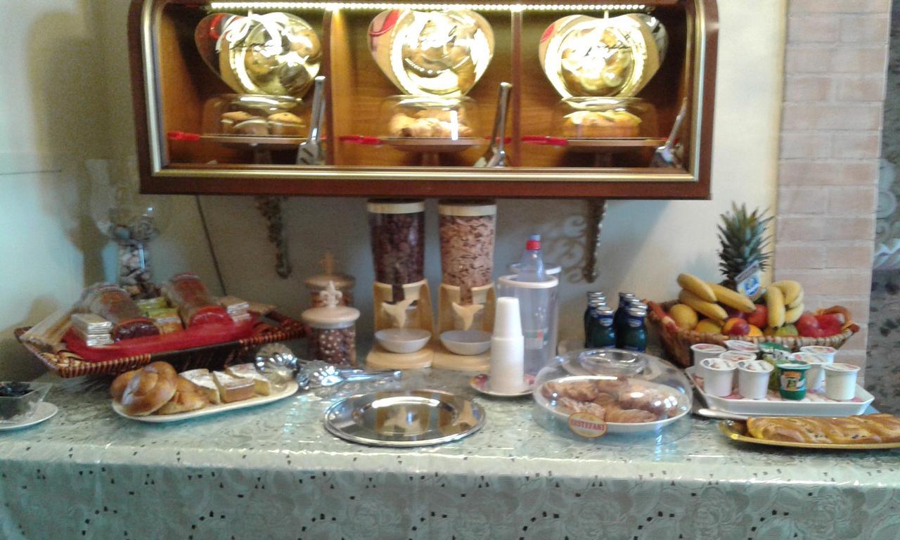 Olimpo Palace Affittacamere 쉴라 외부 사진